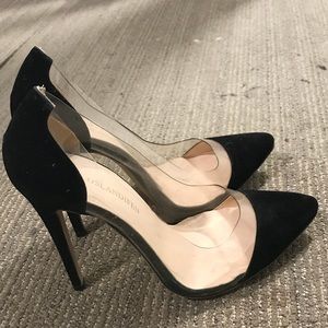 ⭐️Black and clear heels